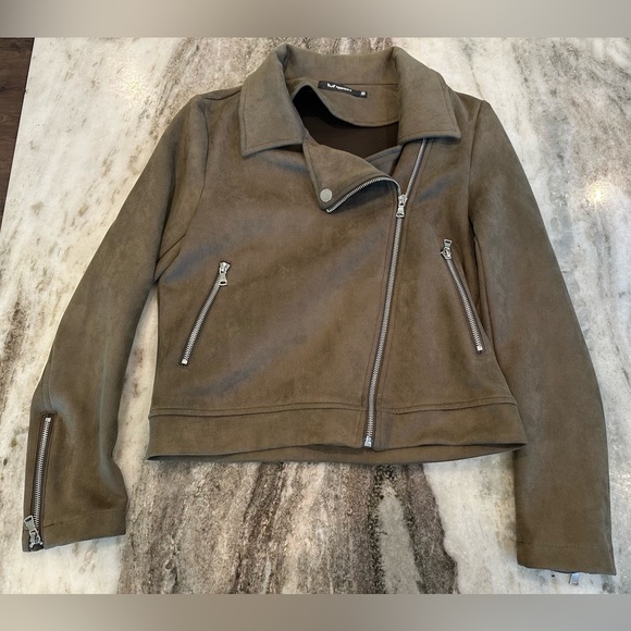 NWOT Suede olive green biker jacket - Picture 3 of 8